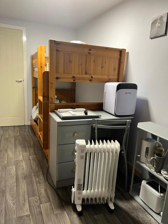 Private Cabin, Own Access & Ensuite Белфаст Екстериор снимка